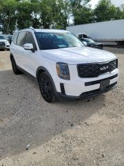 2022 Kia Telluride EX - Exterior Front Right Corner Image